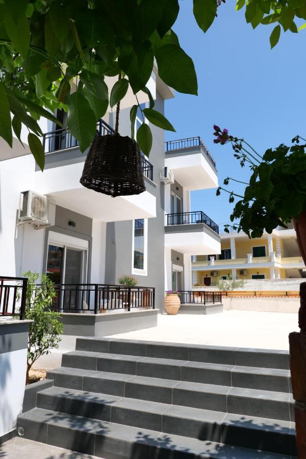 Julies Vila Ksamil Dış mekan fotoğraf
